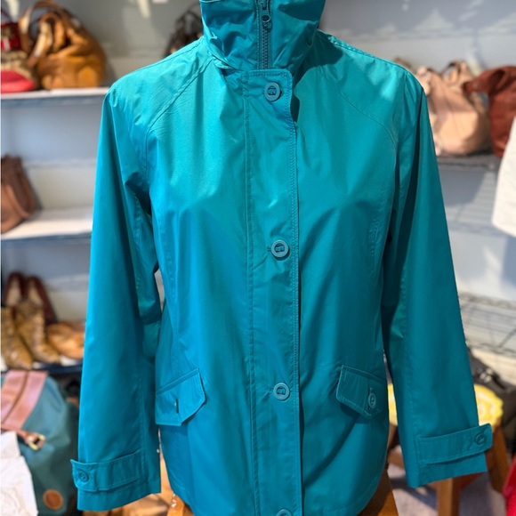 Lands' End Jackets & Blazers - Lands' End Storm Raker Jacket in a vibrant Brilliant Teal color. NEW WITH TAGS